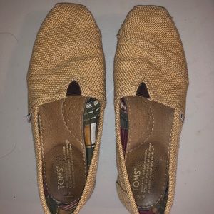 Burlap Toms
